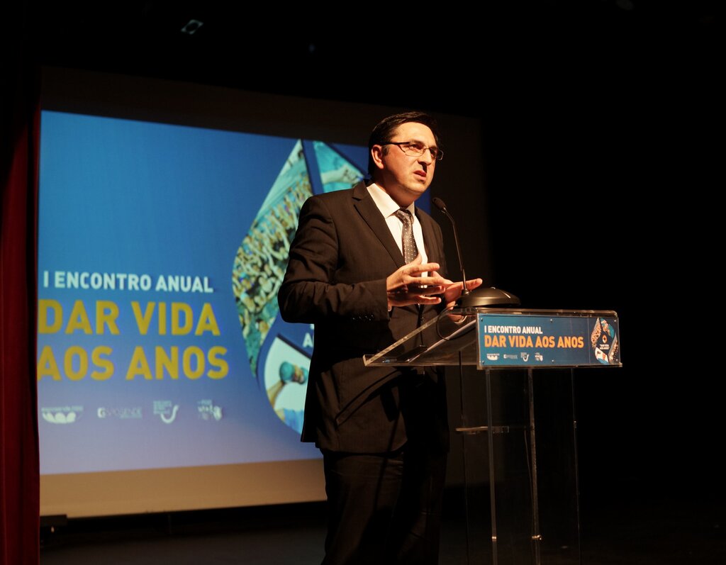 Darvida2015  1 1024 2500