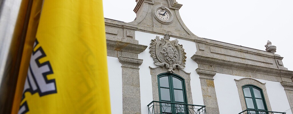 Fachada da C&acirc;mara Municipal de Esposende